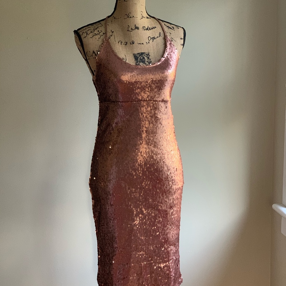 Nasty Gal Rose Gold sequin dress size 4 - Picture 8 of 16